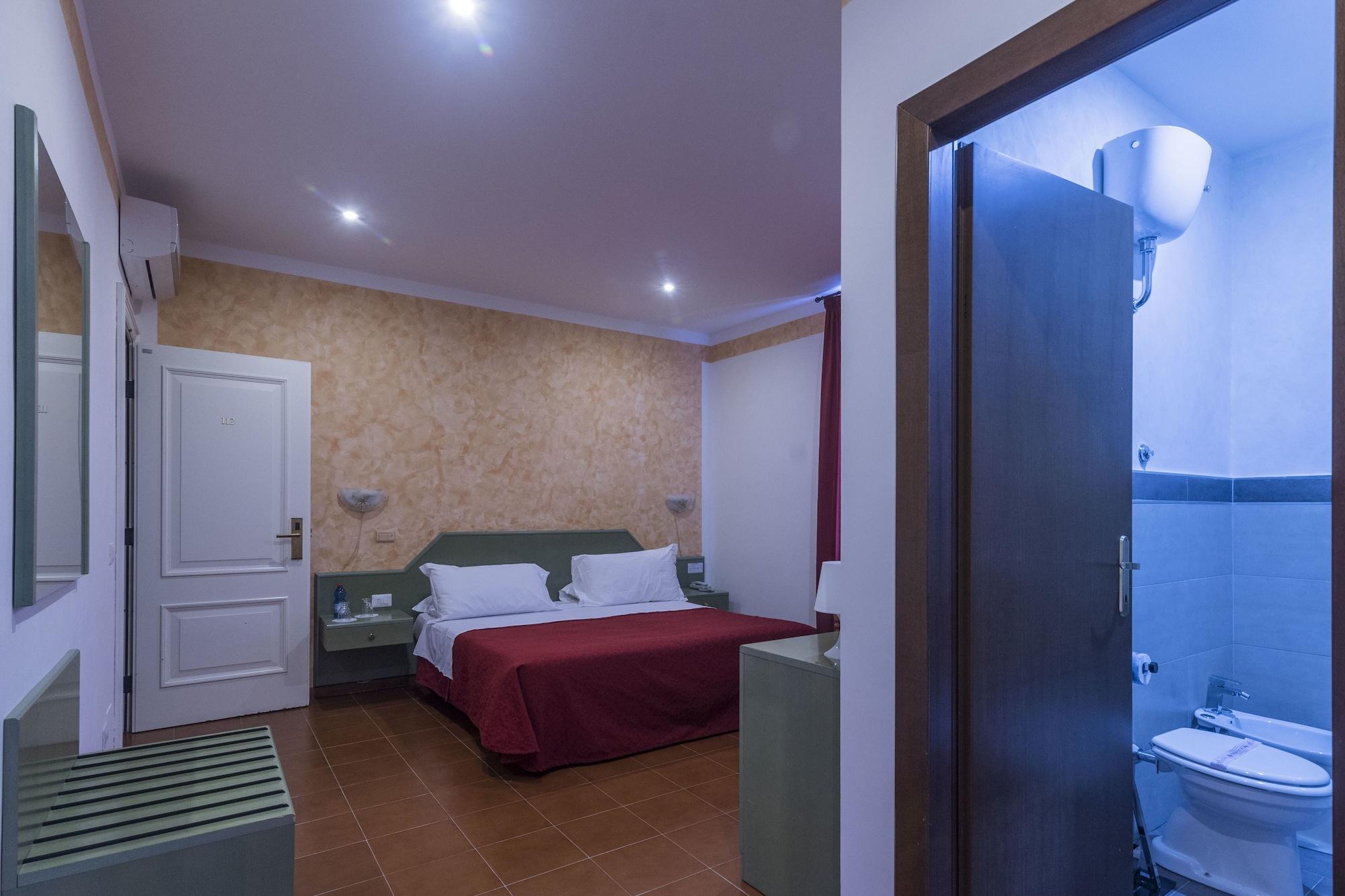 Hotel Villa Del Cardinale Norma Ngoại thất bức ảnh