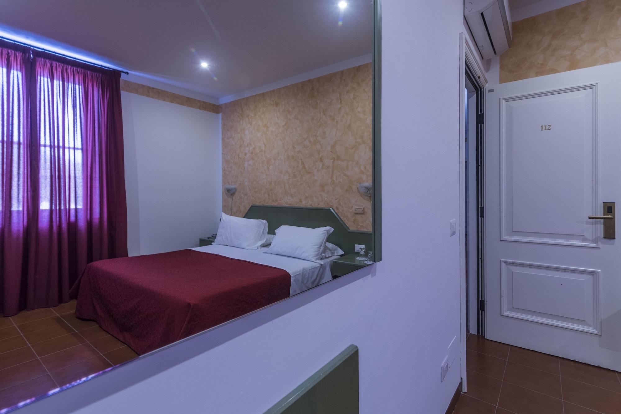 Hotel Villa Del Cardinale Norma Ngoại thất bức ảnh